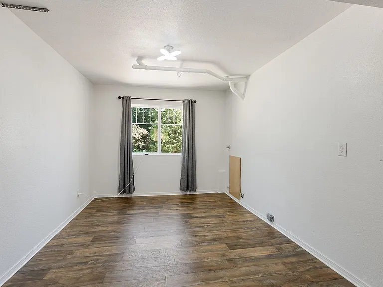 8620 Shadow Wood Dr — Photo 22