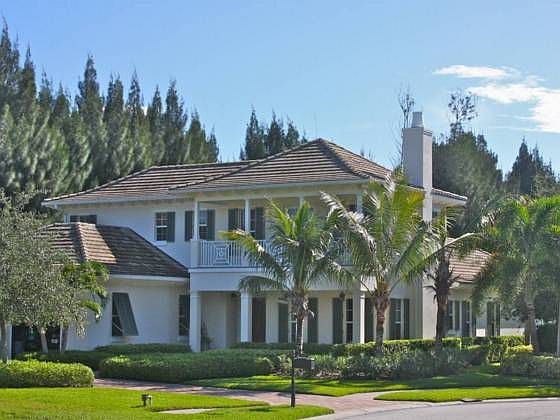 5th image of 312 Lady Palm Ter