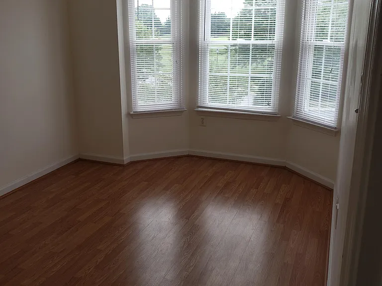 7117 Ladd Cir — Photo 14