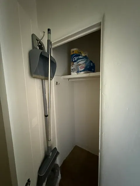 3 bed, 825 sqft, $4,500 — Photo 4