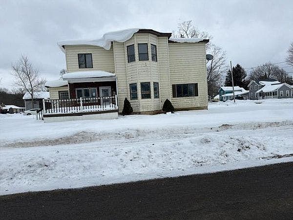 1st image of 2073 Spruce St