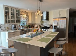 236 Hendrickson Dr, West Windsor, NJ 08550