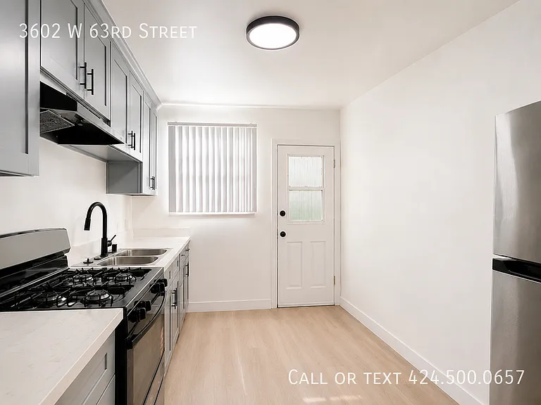 3602 W 63rd St — Photo 1