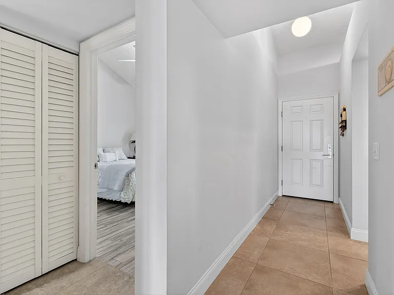 101 Ocean Bluffs Blvd #504 — Photo 34