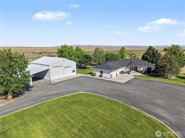 2328 Rd 10.2 NE, Moses Lake, WA 98837
