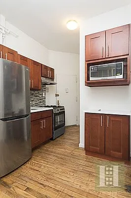 Rented by Halstead Real Estate | media 35