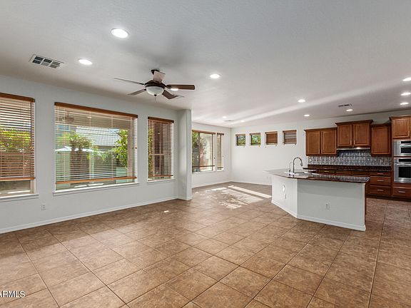 3rd image of 2617 W LUCE Drive