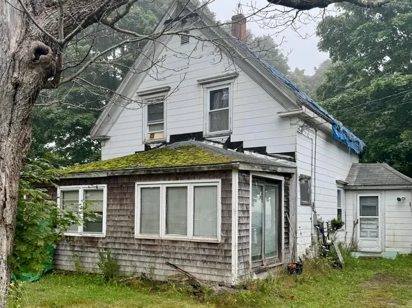 303 Wallston Road, Saint George, ME 04860