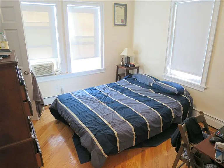 4 Edgar Ct #2 — Photo 7