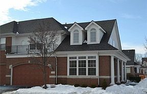 1st image of 7358 Gateway Dr #1