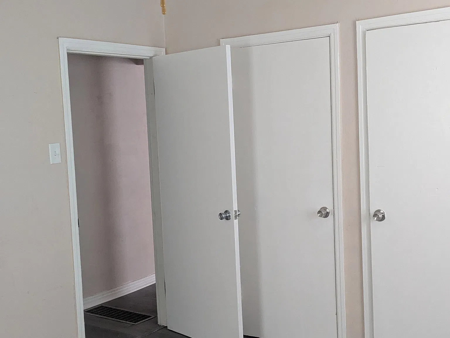 1 bed, 1520 sqft, $750 — Photo 2