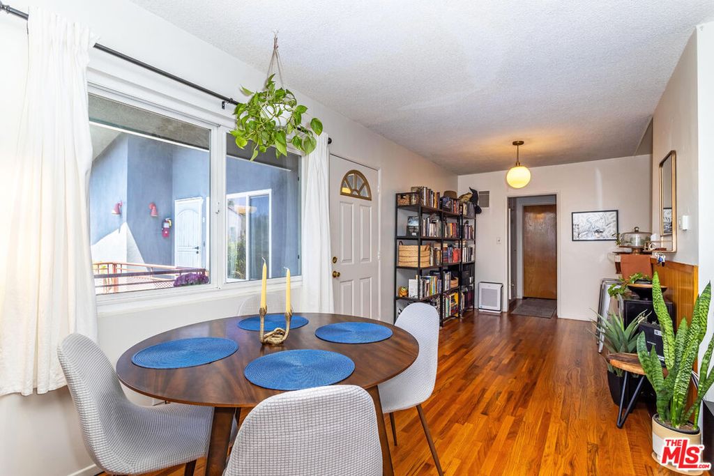 2915 Saint George St APT 7, Los Angeles, CA - View 4