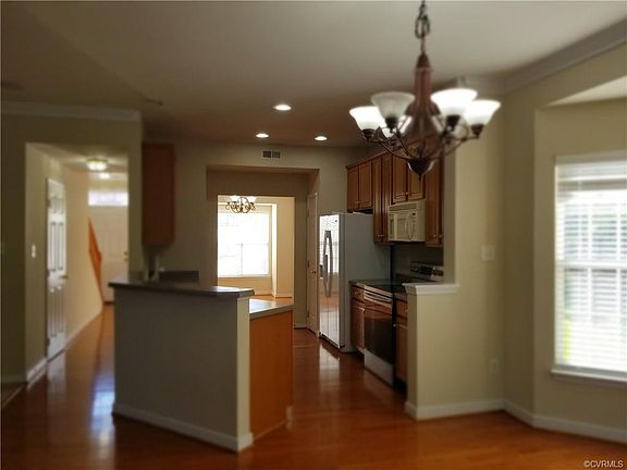 5th image of 9420 Meredith Creek Ln