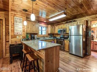 715 Ridgewood Way, Pigeon Forge, TN 37863