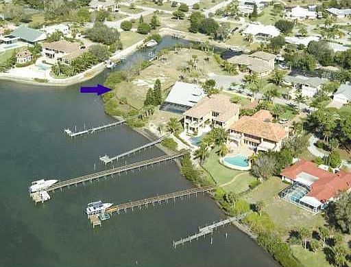 Prime Views Of ICW