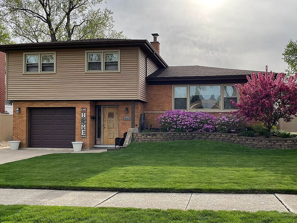 1st image of 10304 S Kolin Ave