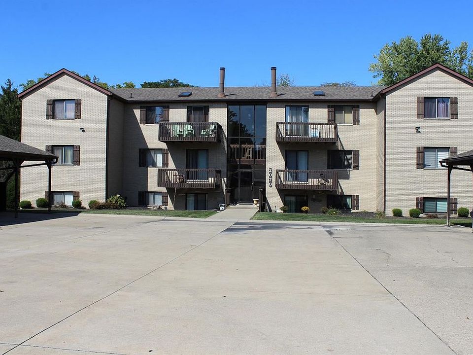 1st image of 2070 Woodtrail Dr APT 76