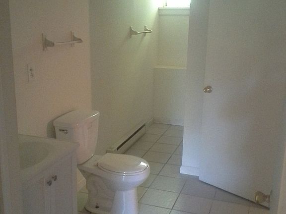 5th image of 107 Mosby Dr