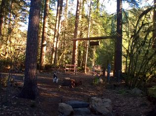 19449 E Aschoff Rd, Rhododendron, OR 97049
