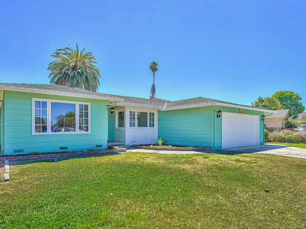 855 Los Palos Dr, Salinas, CA 93901