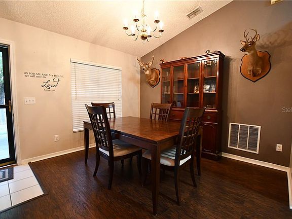 5th image of 11555 Clair Pl