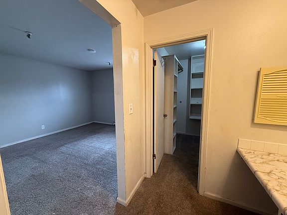 5th image of 3120 Jacqueline Dr Unit 2