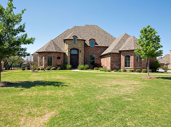2nd image of 1217 W Flowering Peach Way