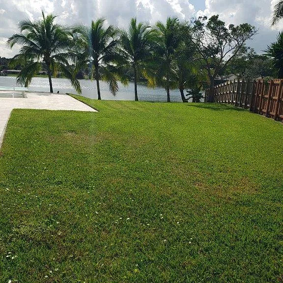 801 NW 49th Way — Photo 35