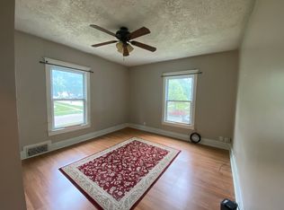 4440 Cleveland Ave, Lincoln, NE 68504