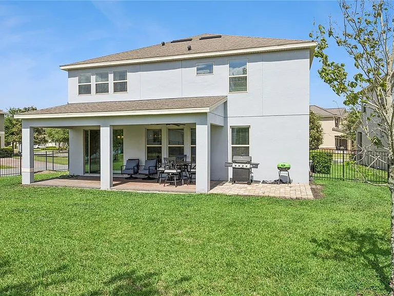 10224 Atwater Bay Dr — Photo 34