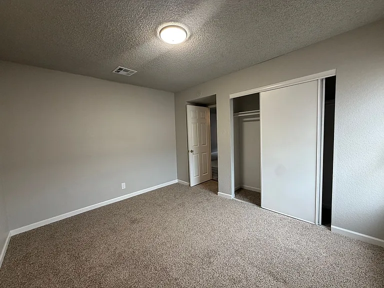 1575 Monte Vista Dr #2 — Photo 13
