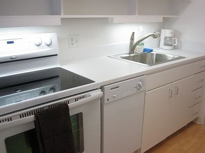 5th image of 550 Battery St APT 506