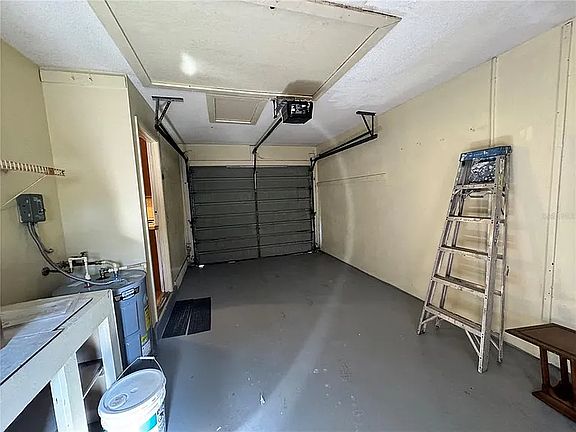 2nd image of 2538 Bramblewood Dr E