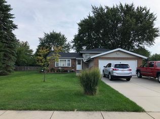 612 E Joliet Hwy, New Lenox, IL 60451