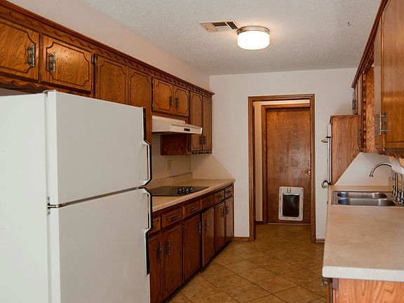 2nd image of 1808 N Purdue Ave