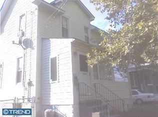105 Evergreen Ave, Woodlynne, NJ