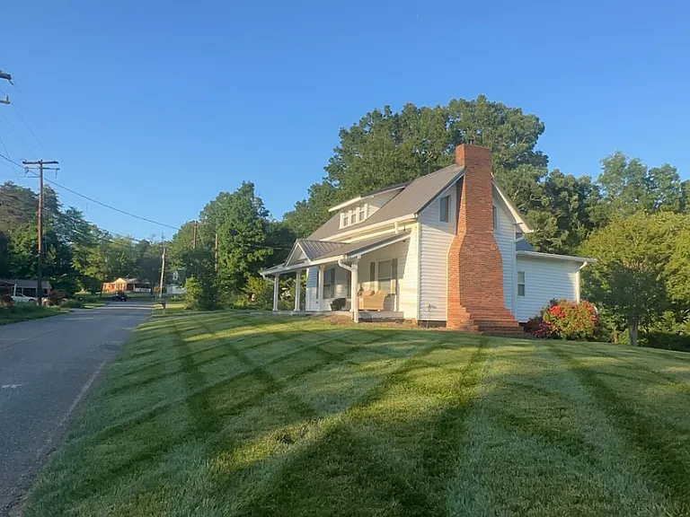 464 Linneys Mountain Rd — Photo 8
