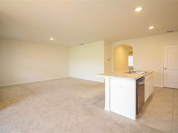 5th image of 1348 Coventry Ct