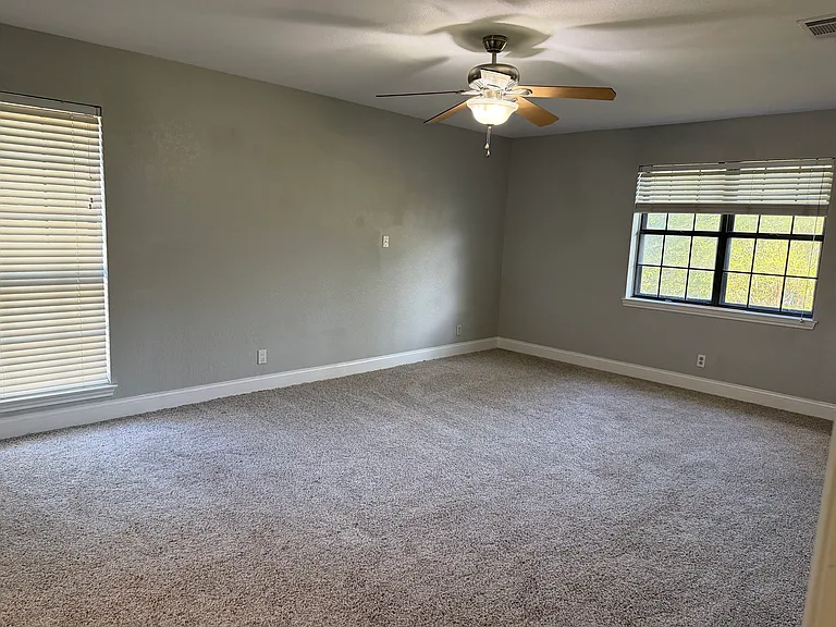 506 Pecos Trl — Photo 24