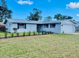 1401 Suwanee Rd, Daytona Beach, FL 32114