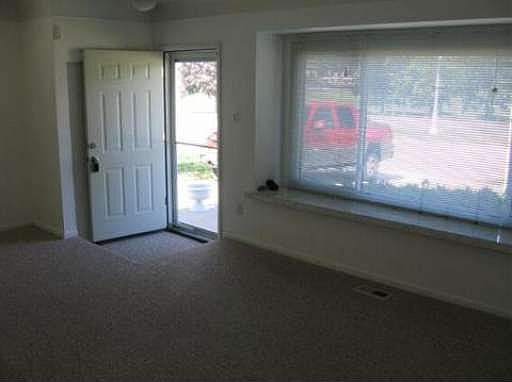 5th image of 21318 Masonic Blvd