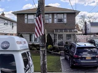 15547 Lahn St, Howard Beach, NY 11414