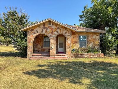 809 W 3rd St, Cisco, TX, 76437