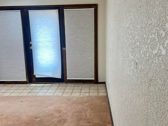 4th image of 7930 N Matt Dr