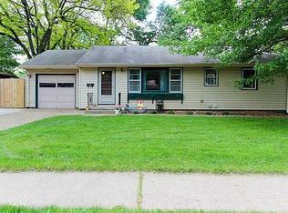 2814 Madison Ave, Des Moines, IA 50310