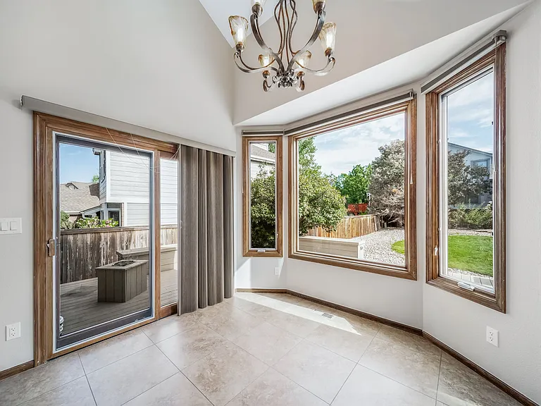 6793 Blackhawk Ct — Photo 39