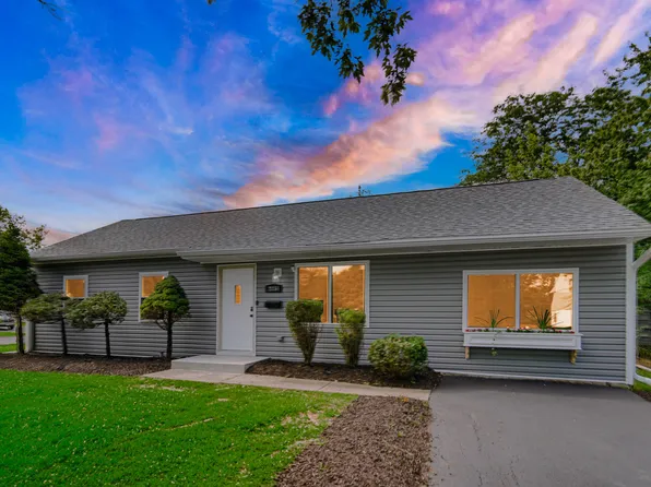 2856 226th Pl, Sauk Village, IL 60411