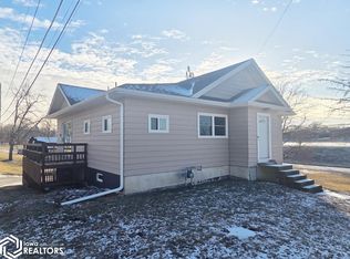 1020 Lucas Ave, Chariton, IA 50049