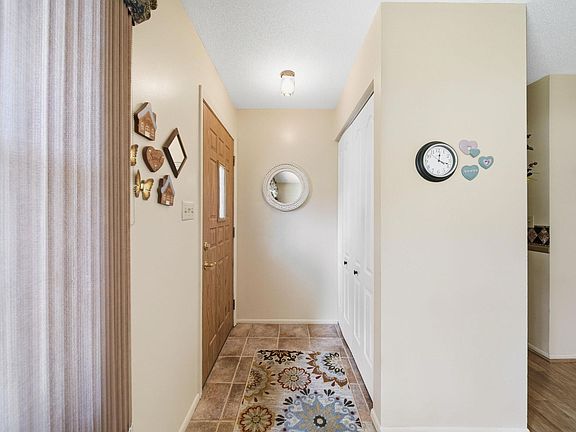 5th image of 3381 Pine Ridge Dr
