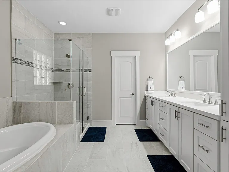 2604 Bevis St #D — Photo 25